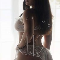 Toronto Escort Avery 1