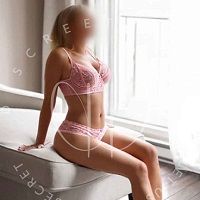 Toronto Escort Julia Main