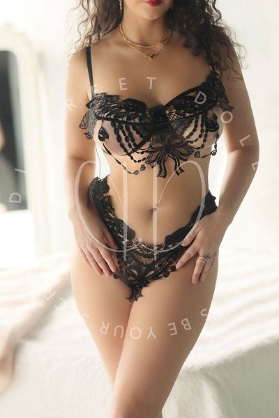 Tyler Toronto Escort Main